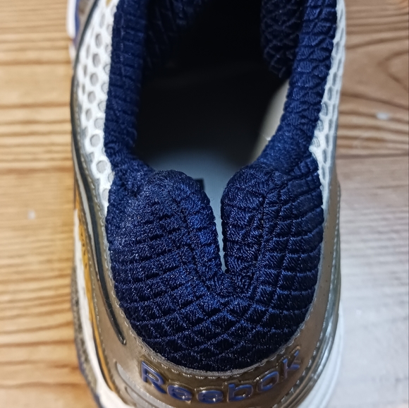 Reebox - Picture 11 of 14